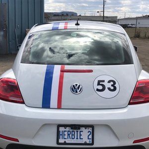 Meet your Posher, Connie